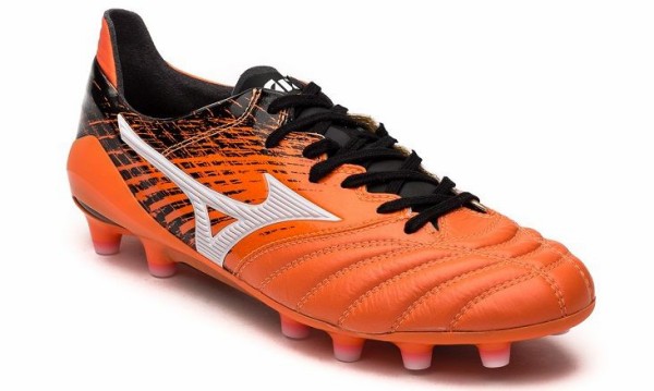 追記】 ミズノ モレリアNEO2 オレンジ×白×黒 : Kohei's BLOG