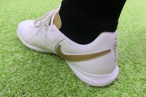 サイズ感】 ナイキ ルナーレジェンドX 7 PRO 10R TF ロナウジーニョ