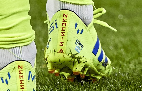 メッシの特注スパイク、アディダス「ネメシスメッシ18.1FG/AG」を考察