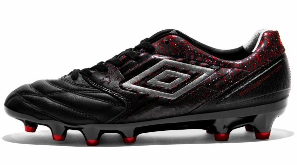 UMBRO アクセレイターU by GAKU MATSURI 新色登場！ : Kohei's BLOG