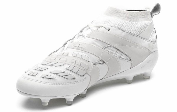 復刻版】 アディダス プレデターアクセレレイターFG DB ベッカム 正式