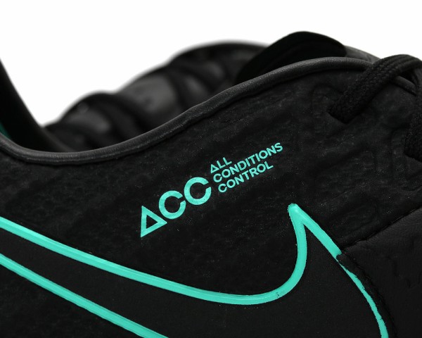 NIKE ティエンポレジェンド6 AG-PRO 【人工芝用AGソール