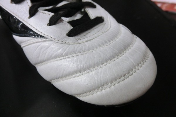 家長昭博の実使用スパイク、ミズノ「モレリア2」を徹底分析 : Kohei's