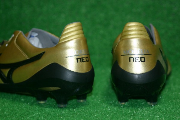 詳細】 ミズノ モレリアNEO2 ゴールド : Kohei's BLOG サッカー