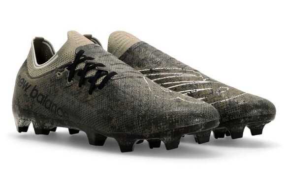 ニューバランスとストーンアイランドのコラボスパイク登場！スターリング着用「FURON V7」 : Kohei's BLOG サッカースパイク情報ブログ