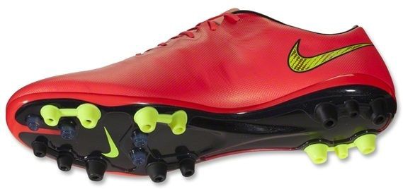 ナイキ マーキュリアルベロチ 2 AG 登場 : Kohei's BLOG サッカー