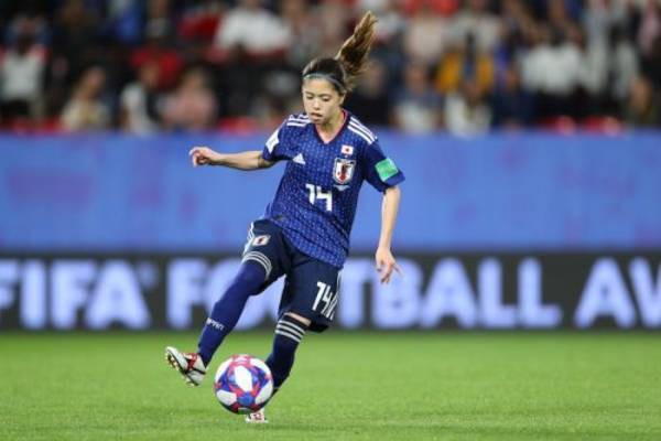 【新品】adidas なでしこジャパン 長谷川唯 日本代表 ピステ 3XL なでしこジャパンMF長谷川唯がアディダスと契約！「コパ20+FG