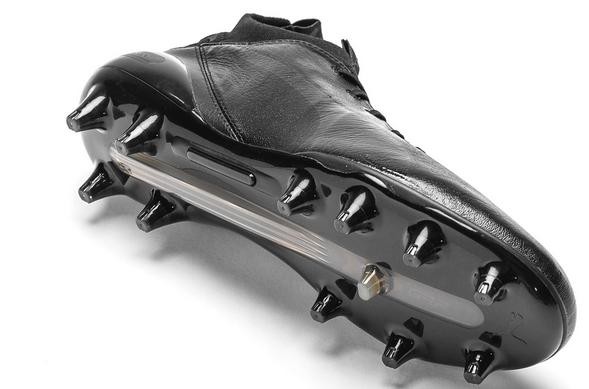 プーマの新型ハイカット サッカースパイク 公開 : Kohei's BLOG