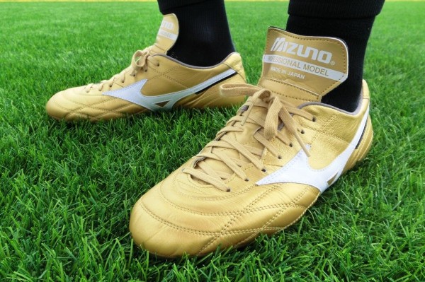 【激レア】モレリアUL JAPAN MIZUNO ミズノ モレリア UL JAPAN 40th P1GA259999 サッカー スパイク