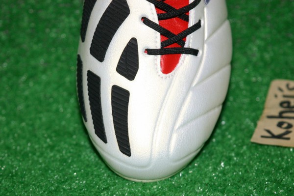 りよー　新品　アディダス　プレデターマニア　fg champagn 復刻 詳細】 アディダス プレデターマニアFG 復刻版 シャンパンパック