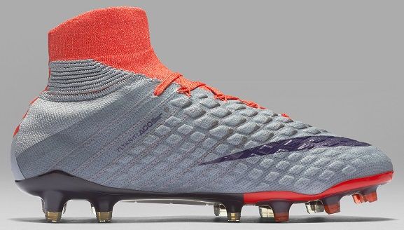 海外限定カラー】 NIKE WOMEN'S Radiation Flare Pack 登場