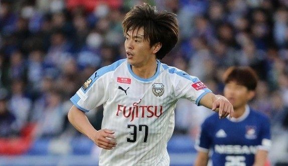 齋藤学が大怪我から復帰 川崎フロンターレでの着用スパイクは Kohei S Blog サッカースパイク情報ブログ