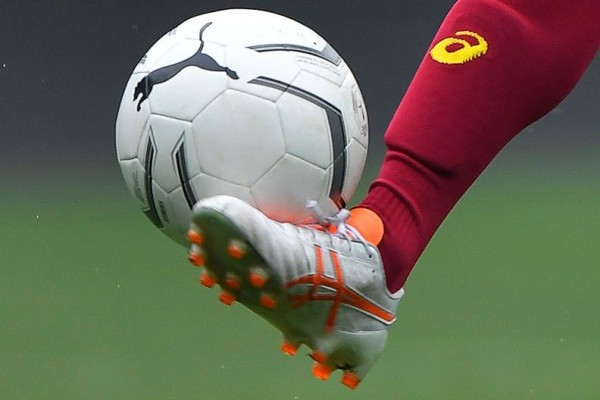 渡　大生　選手　サッカースパイク　取り替え式 渡 大生 選手 サッカースパイク 取り替え式