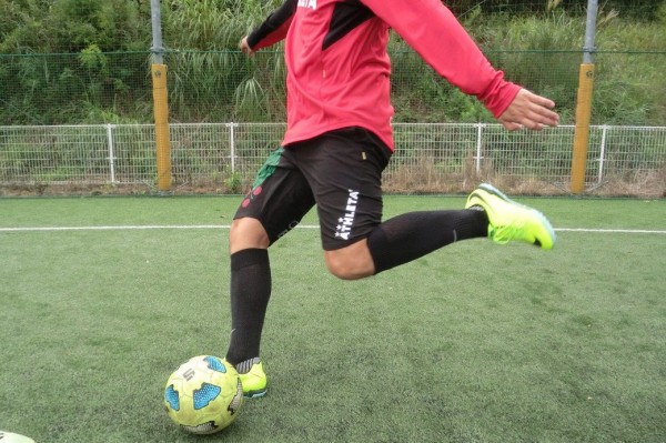 フットサルシューズ　ハイパーヴェノム　フィナーレ　インドア　サッカー 26.5 NIKE ナイキ ハイパーヴェノム X フィナーレ TF(ネイビー