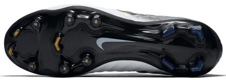 白黒金】ナイキ ティエンポレジェンド7エリートFGが国内発売 : Kohei's