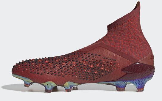 アディダス限定スパイク「プレデタードラゴン20+FG」アニマルパック