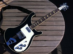 GRECO RG550（Rickenbacker 480コピー） : Liquid Brains of OZ