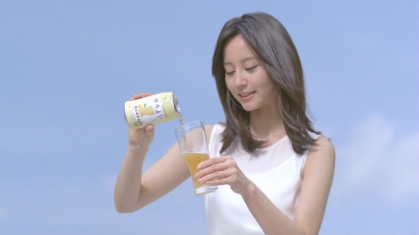 サントリー ほろよい 麦とレモネード CM 堀北真希 : こんなテレビを見た。