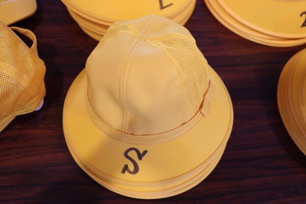 入学準備３ 小学校黄色の通学帽子で夏向き涼しいメッシュを探せ ...