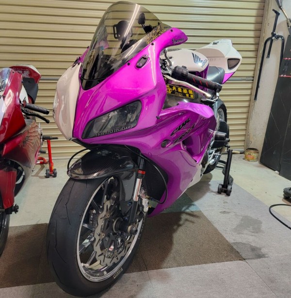 CBR1000RR SC57 格安でLED ヘッドライト : 磯子岸壁夜遊び倶楽部#45