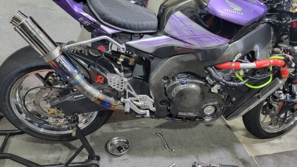 CBR1000RR SC57 TSRサイド出しフルエキ ※完成 : 磯子岸壁夜遊び倶楽部#45