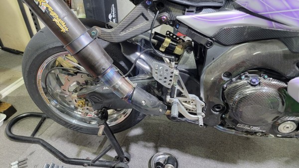 CBR1000RR SC57 HRCリアサスリンク比較 : 磯子岸壁夜遊び倶楽部#45