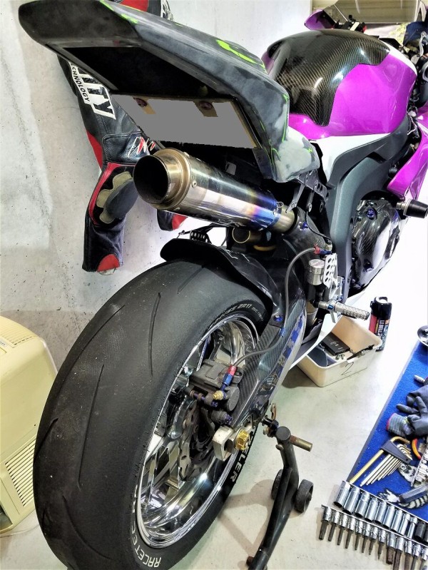 CBR1000RR SC57にSC59シートカウル移植 まとめ : 磯子岸壁夜遊び