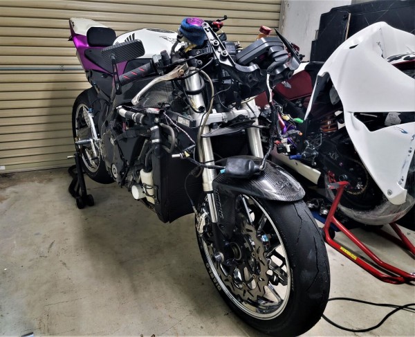 CBR1000RR(SC59) レースカウル メーカー不明 CBR1000RR（SC59）中上貴晶レプリカカラー』紹介♪おすすめ販売
