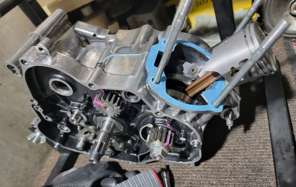 寄せ集めパーツで NSR80エンジン作成 ⑩ ベアリング組み間違え : 磯子