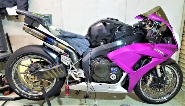 CBR1000RR SC57にSC59シートカウル移植 まとめ : 磯子岸壁夜遊び