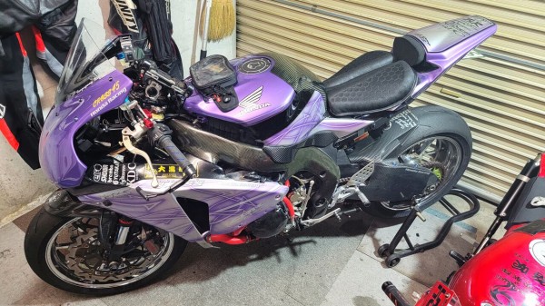 燃料ポンプ　cbr1000rr sc57 後期 ホンダ CBR1000RR SC57後期 国内 燃料ポンプ フューエルポンプ