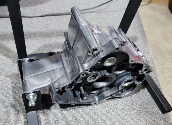 寄せ集めパーツで NSR80エンジン作成 ① CRM80クランクケース準備