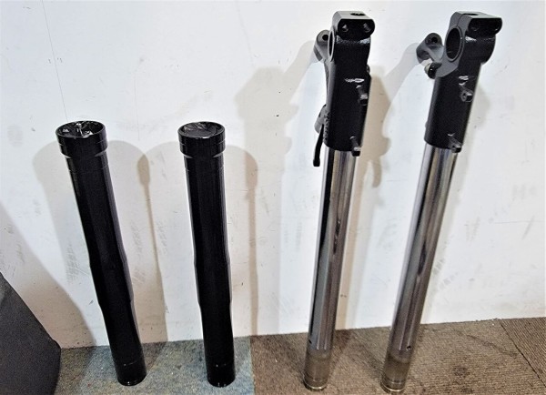 ルタオジャパン CBR1000RR SC57 フロントフォーク CBR1000RR SC57 の フロントフォーク 要シール交換 *1615254874