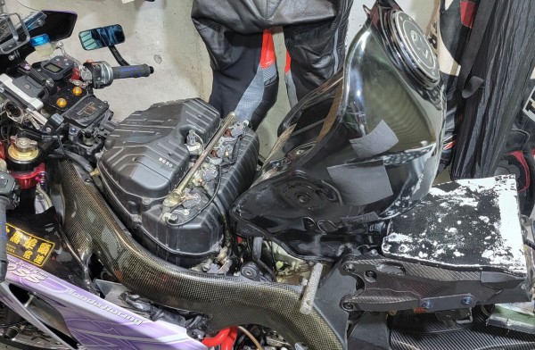 CBR1000RR SC57 エンジン不調 完結 +燃料ポンプ交換 : 磯子岸壁