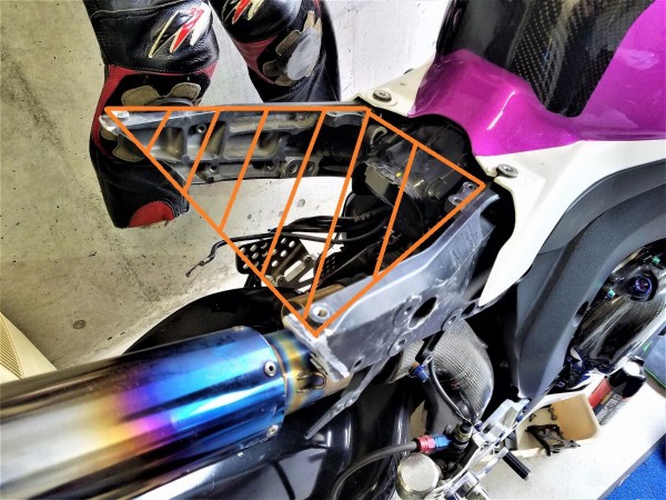 極上外装　cbr1000rr sc57 シートおまけ　フルカウル 極上外装 cbr1000rr sc57 シートおまけ フルカウル - メルカリ
