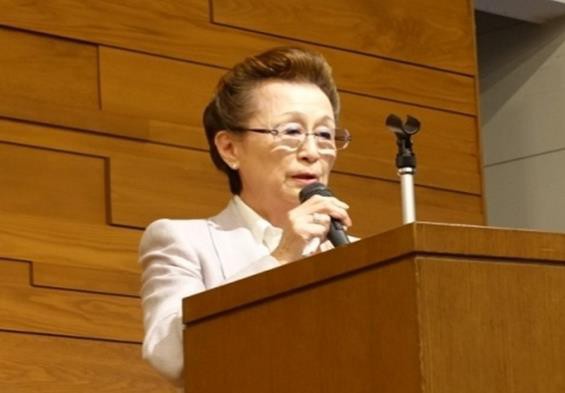 そらぞらしい ババー 鳶の羽