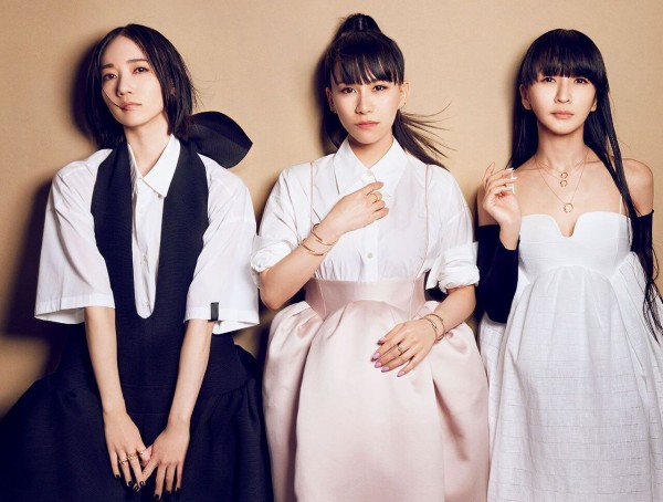 恋愛サーキュレーション The Music Day でperfumeの曲として紹介されてオタク激怒 化物語の花澤香菜 千石撫子 の曲 これキチ速報