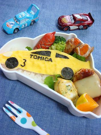 Gt500 トミカ弁当 キャラ弁 とｇｔ第7戦観戦inもてぎ のほほん育児日記 こうたんとわたしの日々の日記です