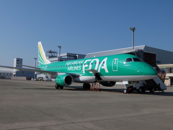 16年夏 熊本 大分旅行 県営名古屋空港 熊本空港 まな板の上に猫