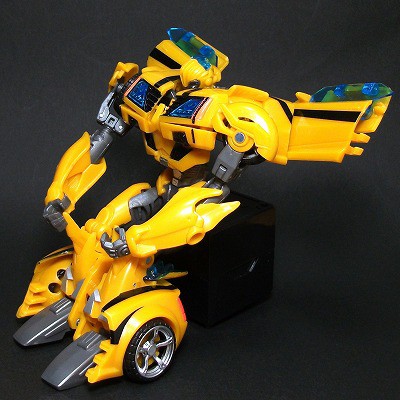 超ロボット生命体トランスフォーマープライム 30 変形不能 バンブルビーsos 鋼鉄の握手2nd