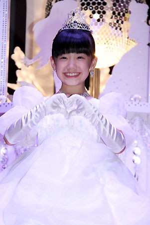 ☆◎☆芦田愛菜 あしだまなちゃん 表参道ヒルズ クリスマス