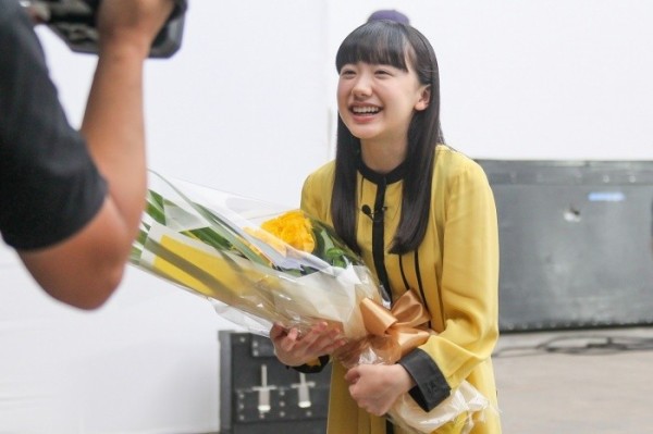 画像55枚 Cm 任天堂 ポッ拳 ヤマザキ 中華まん ケイ オプティコム Eo光 スマホ篇 芦田愛菜 あしだまなちゃん 13才 中学1年生 動画 子役タレント応援ブログ