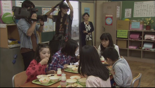画像 90枚 Chef 三ツ星の給食 第1話 シェフ 5年1組 2年2組 子役 詳細プロフ 牧野羽咲 石上ひなの 安藤美優 他 動画 10月13日 木 子役タレント応援ブログ