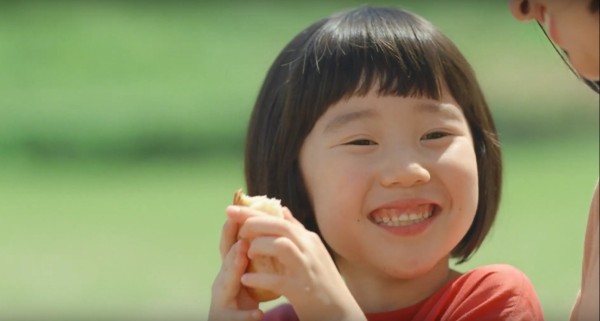 Pasco 超熟cmギャラリー ひたして チャチャチャ 篇 佐久間芹 さくませりちゃん 6才 幼稚園年長さん パスコ Cm敷島製パン Pasco 19年10月 子役タレント応援ブログ
