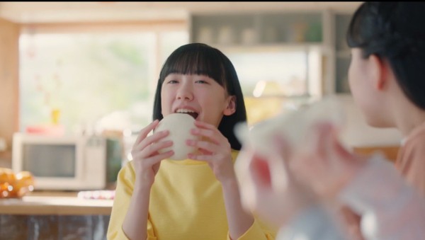 画像55枚 Cm 任天堂 ポッ拳 ヤマザキ 中華まん ケイ オプティコム Eo光 スマホ篇 芦田愛菜 あしだまなちゃん 13才 中学1年生 動画 子役タレント応援ブログ