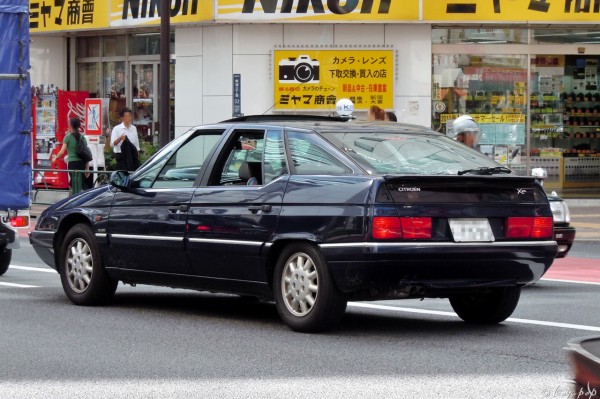 1/24 シトロエン XM 1989 (ダークレッド) 1/24 シトロエン XM ブレーク メタリック ダーク レッド Citroen