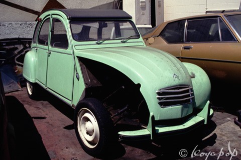 2CV 1948年から1990年まで シトロエン シトロエン2 CV | 名車文化研究所