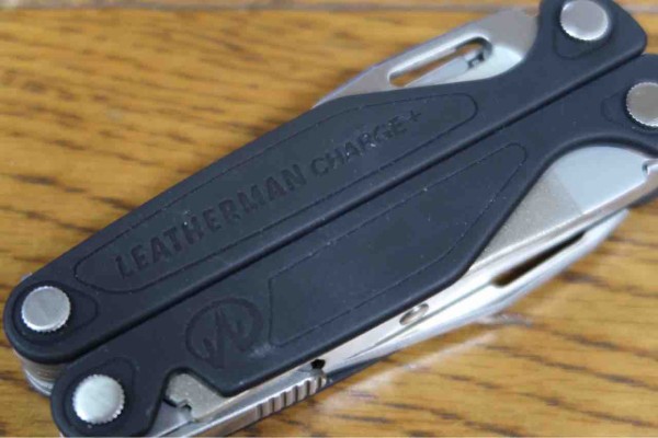 レビュー】LEATHERMAN CHARGE＋（レザーマン チャージプラス）は、男