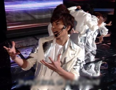 松本潤の セクシー腰振りが凄い 嵐の新曲 Zero G Mｽﾃ初披露感想 松本潤 嵐は 花より男子で 日本人の結婚観を変えた伝説の人