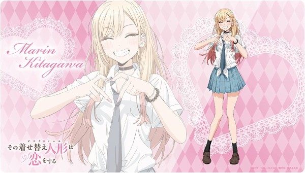 その着せ替え人形は恋をするプレイマットが予約開始！喜多川海夢、海夢